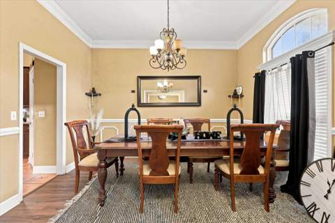 496 Rustling Pines Boulevard, Midway FL - photo 7 of 42