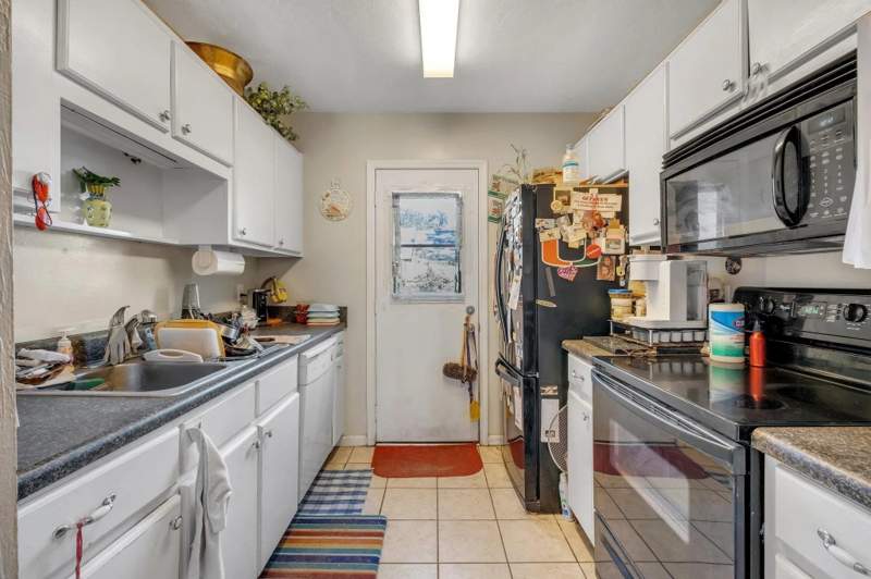 2 bedroom Townhouse at 2504 Prest Court, Pinecrest Unrecorded, Tallahassee — photo 4