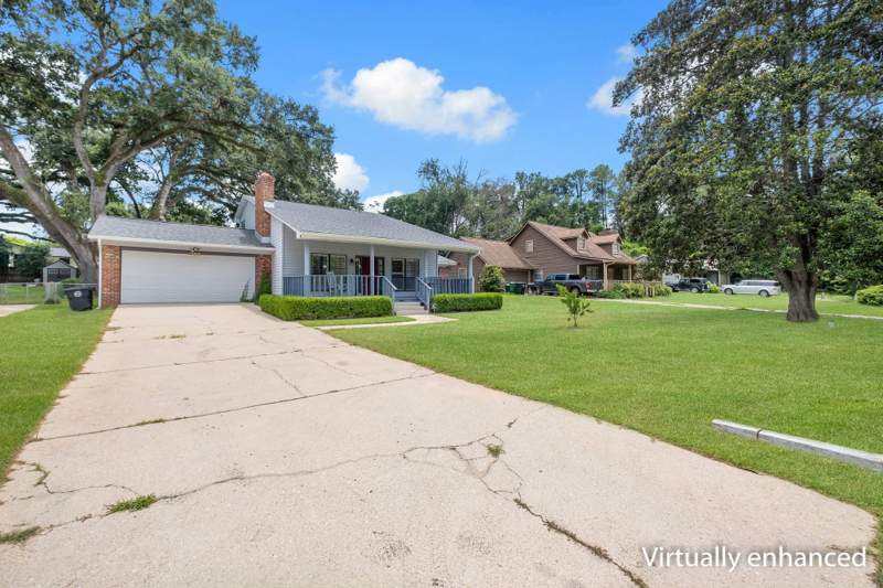 3 bedroom Detached at 2520 Clara Kee Boulevard, BENT TREE ESTATES, Tallahassee — photo 3