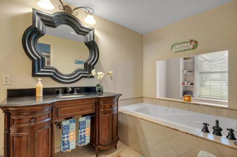 4348 Benchmark Trace, Tallahassee FL - photo 15 of 28