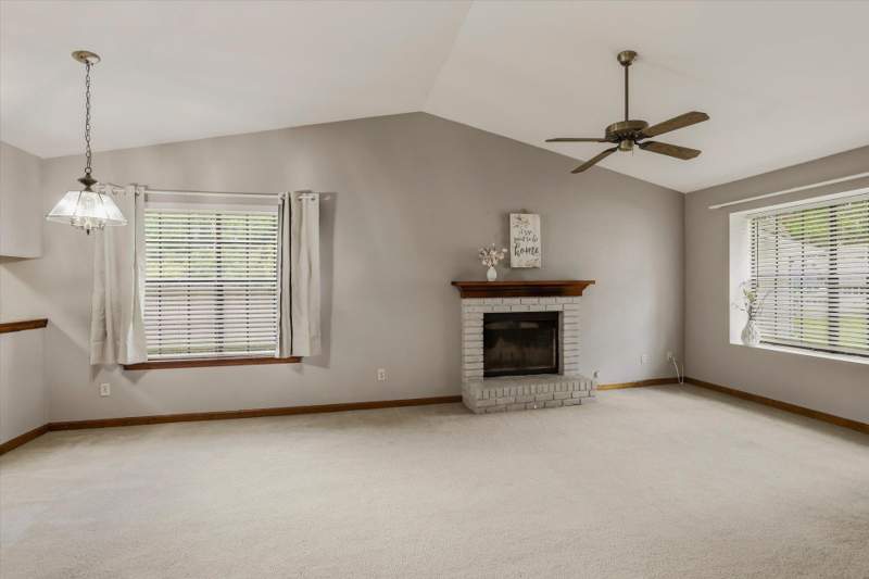 2 bedroom Townhouse at 1225 Brafforton Court, Chases Ridge Unreco, Tallahassee — photo 4