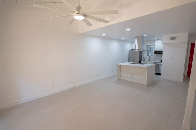 bedroom MultiFamily at 302 Vantage Point Lane, Vantage Point Unrec, Tallahassee — photo 3