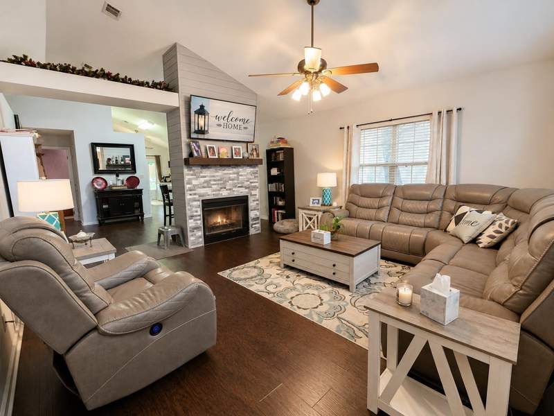 3 bedroom Detached at 2744 Mcfarlane Court, Westbury, Tallahassee — photo 2