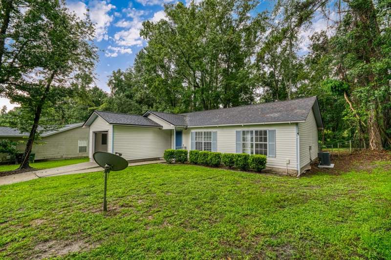 3 bedroom Detached at 5010 Leah Lane, Windy Oaks, Tallahassee — photo 2