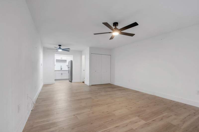 1 bedroom Condominium at 405 Dunwoody Street, Stadium View Condominiums, Tallahassee — photo 3