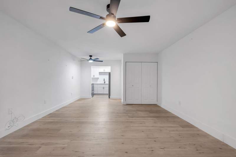 1 bedroom Condominium at 405 Dunwoody Street, Stadium View Condominiums, Tallahassee — photo 5