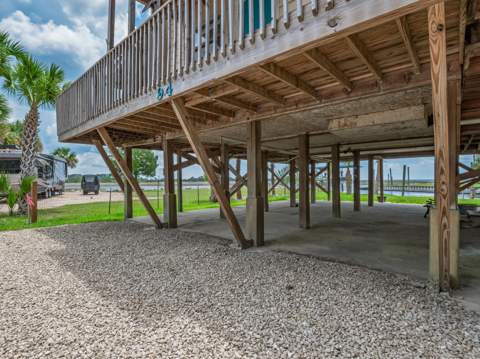 94 Gulf Breeze Drive, Crawfordville FL - photo 18 of 35