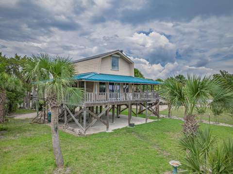 94 Gulf Breeze Drive, Crawfordville FL - photo 24 of 35