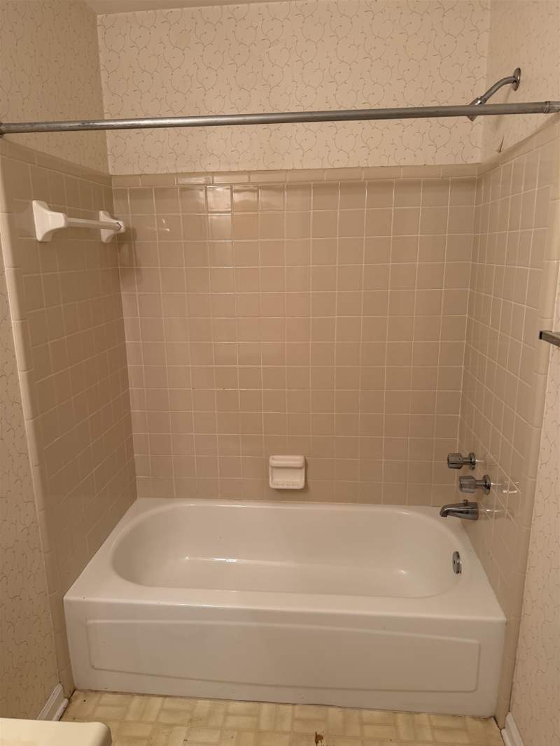 2 bedroom Townhouse at 1534 Merry Oaks Court, Merry Oaks, Tallahassee — photo 4