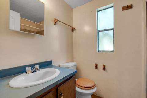8207 Meridale Drive, Tallahassee FL - photo 10 of 32