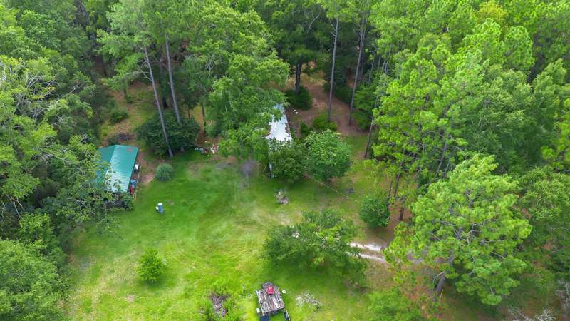2 bedroom ManufacturedHome at 8207 Meridale Drive, Wilkinson Woods, Tallahassee — photo 5
