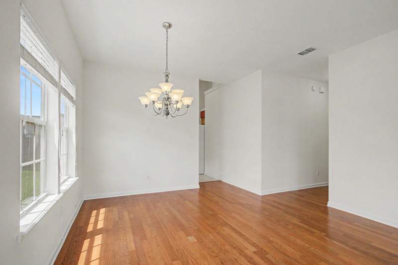 4 bedroom Detached at 227 Nabb Road, Starview Subdivision, Tallahassee — photo 5