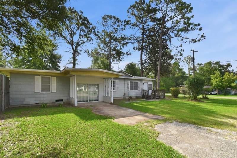3 bedroom Detached at 302 Fairfield Avenue, Lakewood, Tallahassee — photo 5
