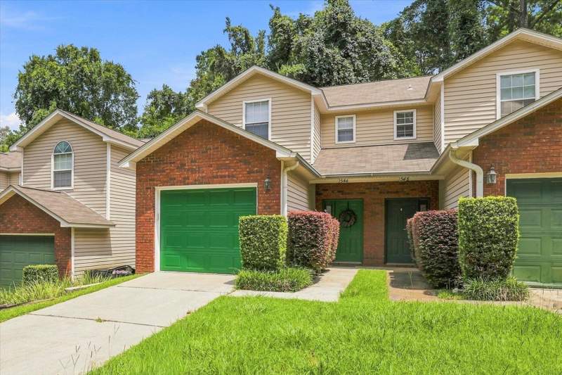 3 bedroom Condominium at 2544 Centerville Court, Centerville Court Condo, Tallahassee — photo 3