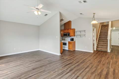 2143 Delta Way, Tallahassee FL - photo 10 of 46