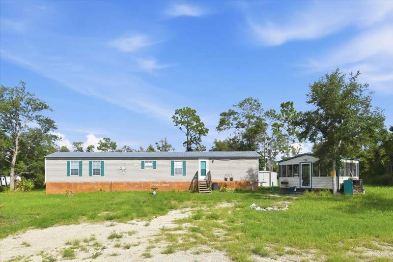 2 bedroom ManufacturedHome at 3350 Sea Oaks Dr, Sea Oaks Sub, Keaton Beach — photo 2