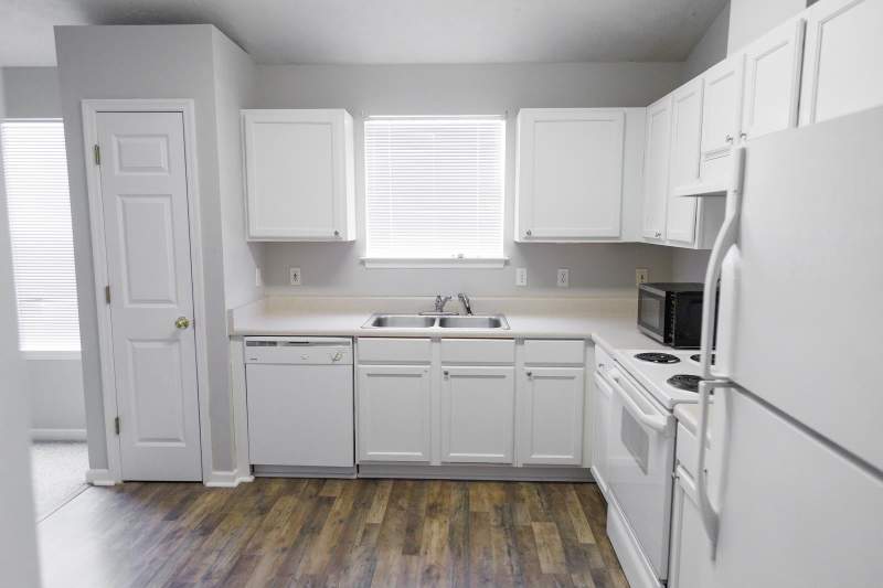 3 bedroom Detached at 5540 Green Meadows Court, Tower Oaks, Tallahassee — photo 5