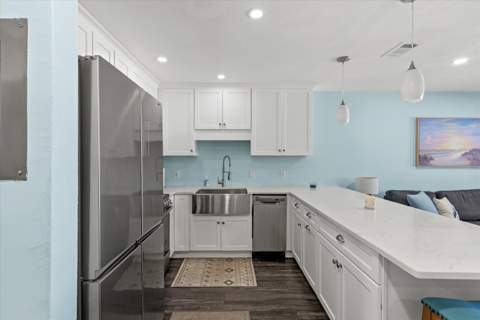 903 NW Avenue A, Carrabelle FL - photo 10 of 27