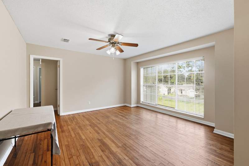 4 bedroom Detached at 2119 Longview Drive, Lake Jackson Heights, Tallahassee — photo 3