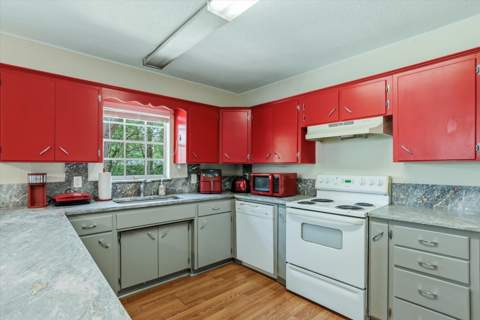 2119 Longview Drive, Tallahassee FL - photo 7 of 32
