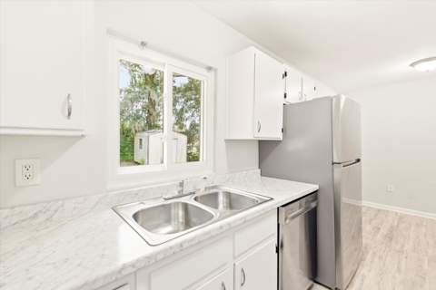 2608 Ridgeway Street, Tallahassee FL - photo 10 of 30