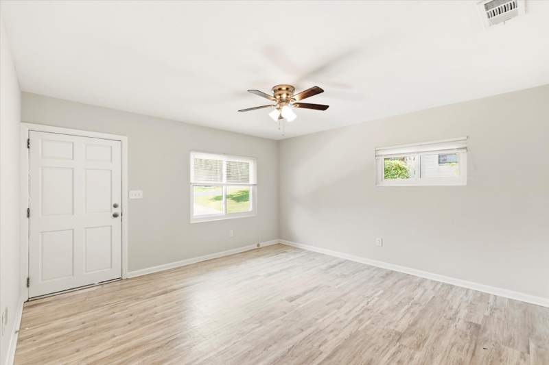 3 bedroom Detached at 2608 Ridgeway Street, Mabry Manor, Tallahassee — photo 3