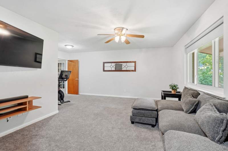 3 bedroom Detached at 1826 Wales Drive, Astoria Park, Tallahassee — photo 3