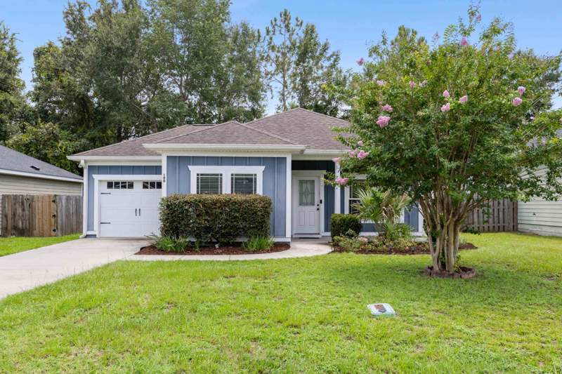 3 bedroom Detached at 190 Carousel Circle, Gardens Of Saralan 1, Crawfordville — photo 2