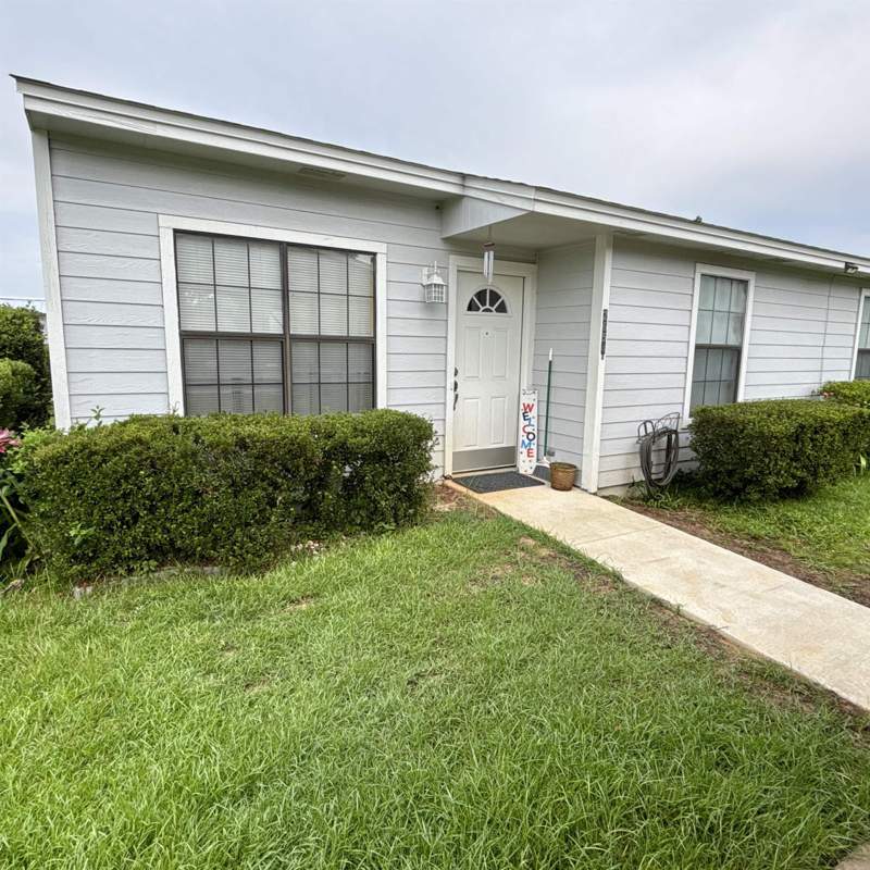  bedroom MultiFamily at 2654 Chateau Lane, Woodrun East, Tallahassee — photo 5
