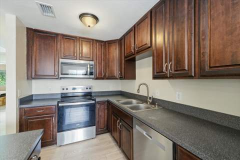 1311 Airport Drive, Tallahassee FL - photo 6 of 46