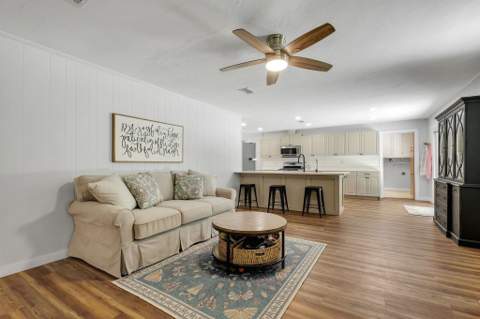 4034 Delvin Drive, Tallahassee FL - photo 15 of 24