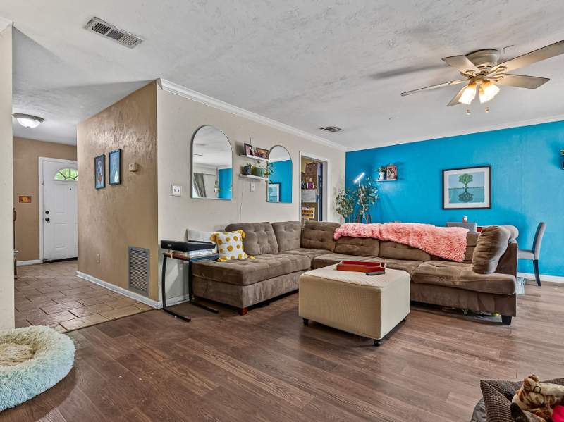 2 bedroom Townhouse at 1301 Cross Creek Circle, Cross Creek Unrec, Tallahassee — photo 5