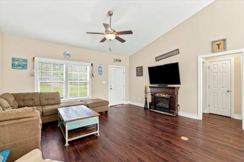 206 Scenic Stream Circle, Crawfordville FL - photo 14 of 65