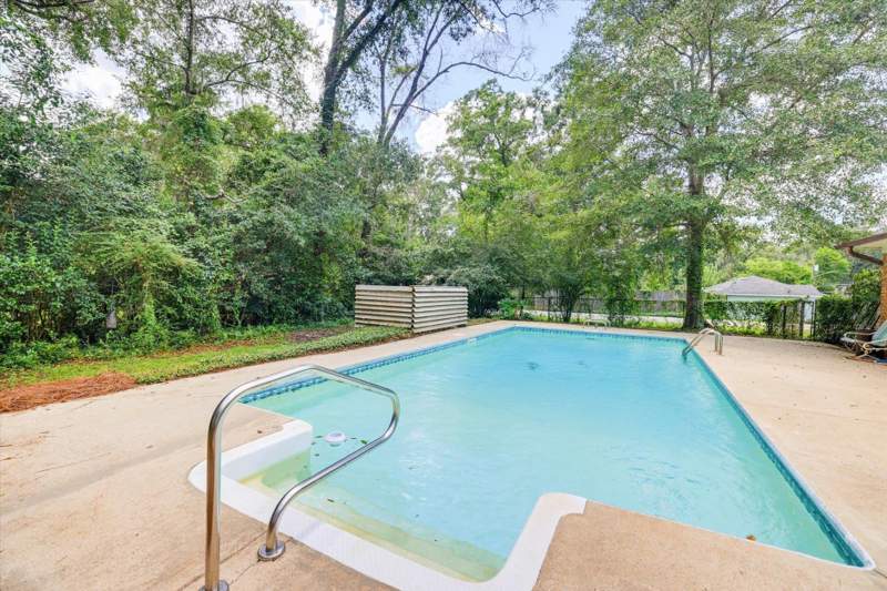 3 bedroom Detached at 2649 Nez Perce Trail, Appaloosa Run, Tallahassee — photo 4