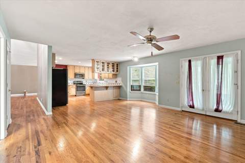 648 Derbyshire Road, Tallahassee FL - photo 9 of 34