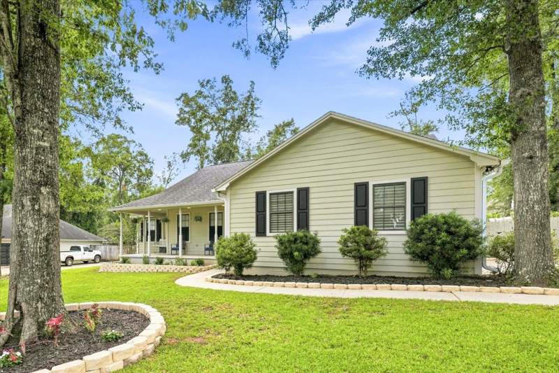 3 bedroom Detached at 1406 Avondale Way, Avondale, Tallahassee — photo 3