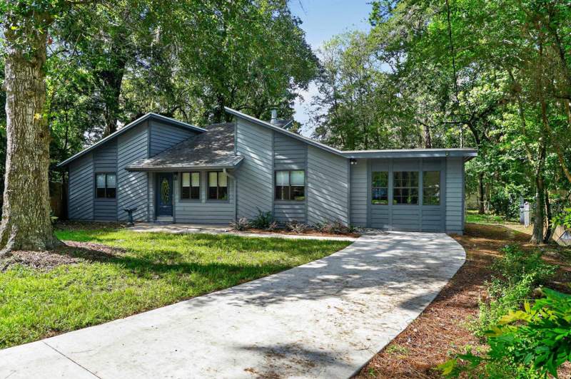 4 bedroom Detached at 3166 Wood Hill Drive, Plantation Woods, Tallahassee — photo 4