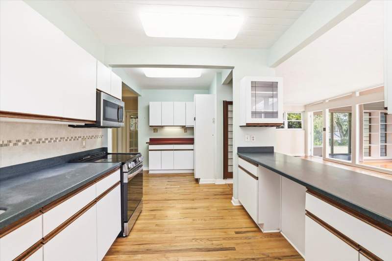 4 bedroom Detached at 2007 W Randolph Circle, 1st Add Betton Hill, Tallahassee — photo 3