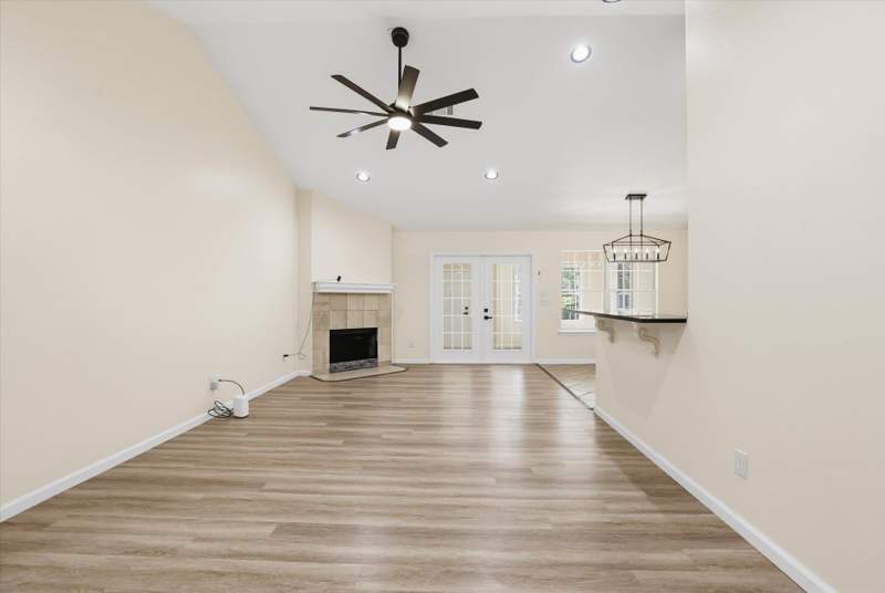 4 bedroom Detached at 4517 Zonker Court, Lakewood Village, Tallahassee — photo 5