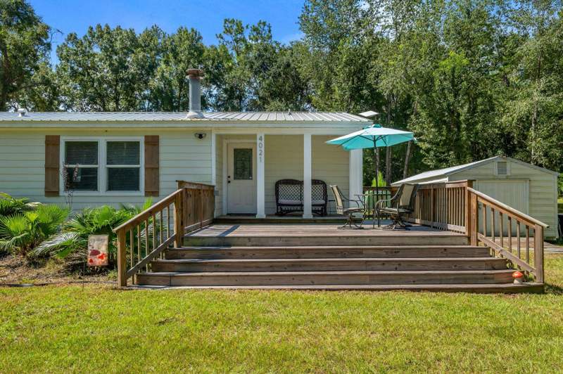 2 bedroom ManufacturedHome at 4021 Samantha Court, Wilkinson Woods, Tallahassee — photo 5