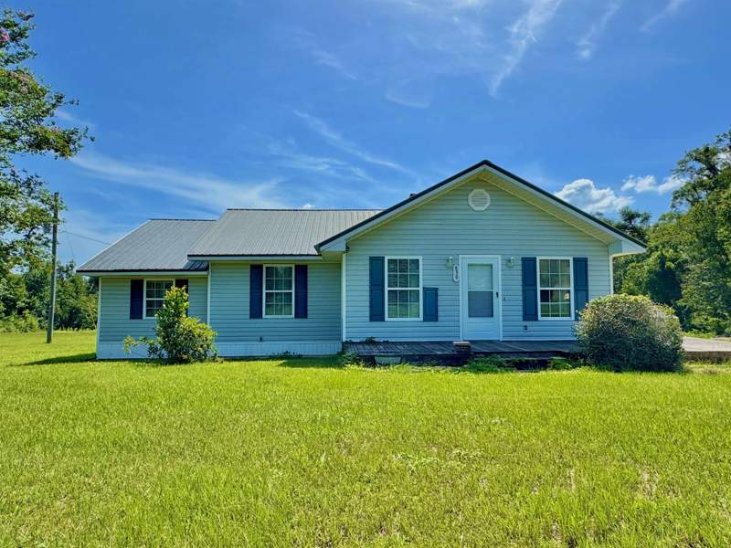 3 bedroom Detached at 839 NE Post Road, Cherry Lake Farms, Madison — photo 1