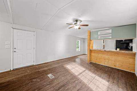31 Atkinson Road, Crawfordville FL - photo 7 of 40