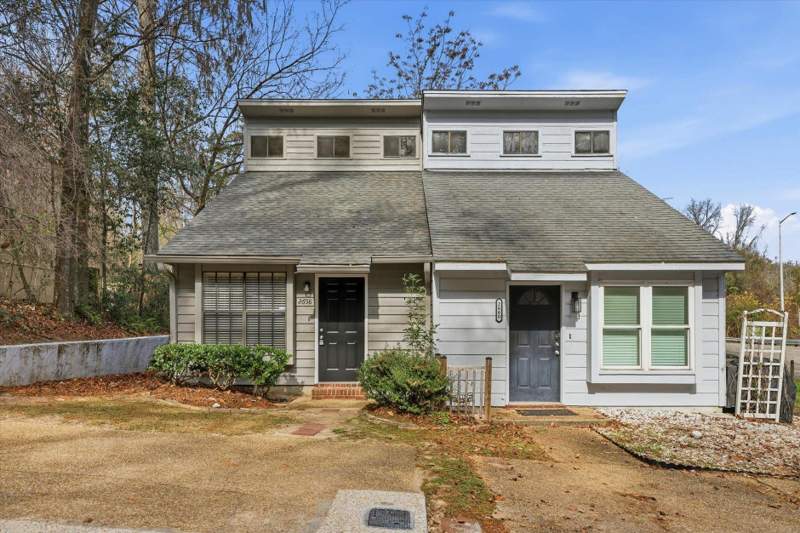 2 bedroom Townhouse at 2658 Millbank Drive, Meeting Street Unrec, Tallahassee — photo 3