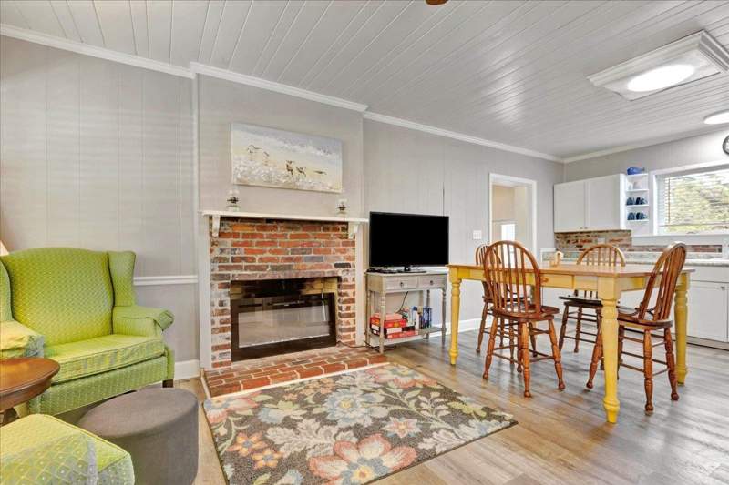 3 bedroom Detached at 40 Pompano Drive, Panacea Shores, Panacea — photo 4