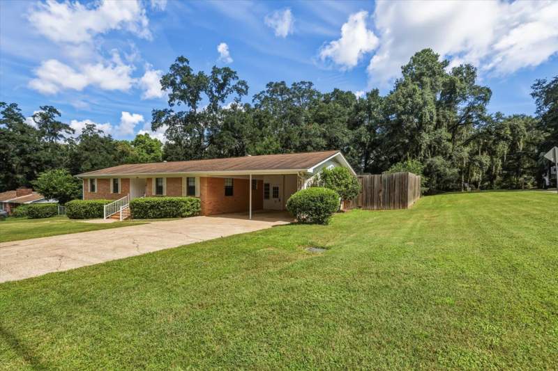  bedroom MultiFamily at 2518 Hastings Drive, Runnymede, Tallahassee — photo 4