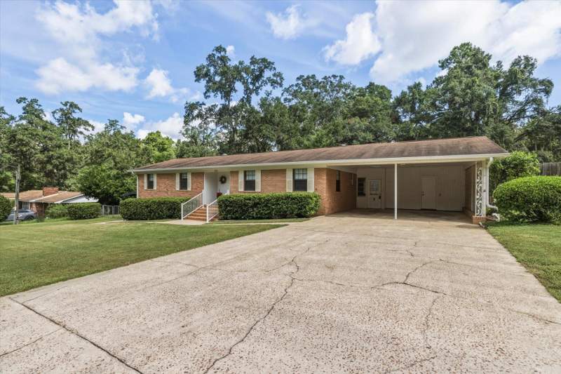  bedroom MultiFamily at 2518 Hastings Drive, Runnymede, Tallahassee — photo 5