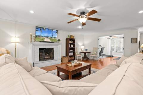 3037 Fermanagh Drive, Tallahassee FL - photo 12 of 70