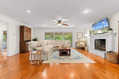 3037 Fermanagh Drive, Tallahassee FL - photo 6 of 70