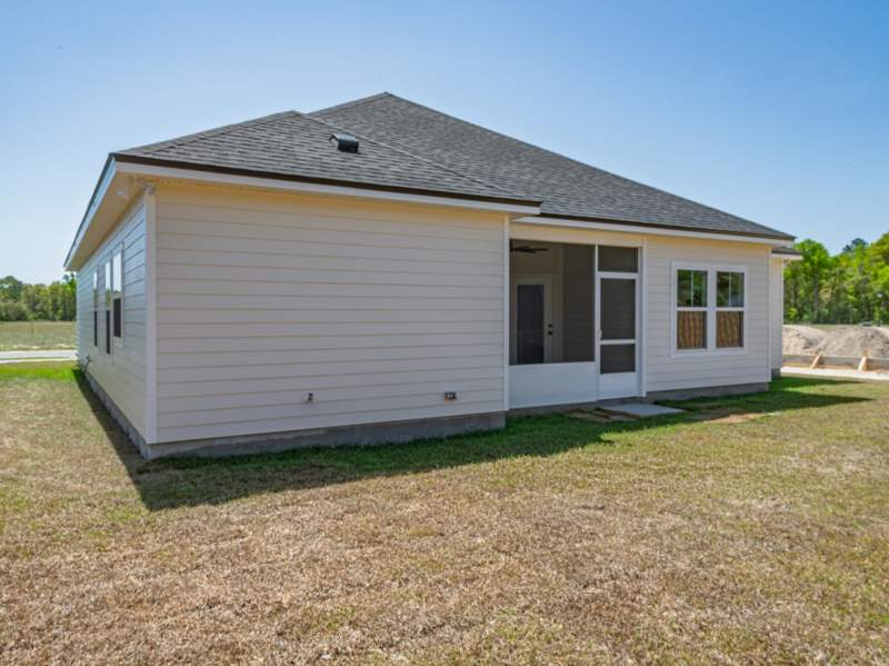 3 bedroom Detached at 122 Divine Loop, Pleasant Ridge, Crawfordville — photo 5