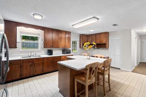 1728 Paula Dr Drive, Tallahassee FL - photo 10 of 29